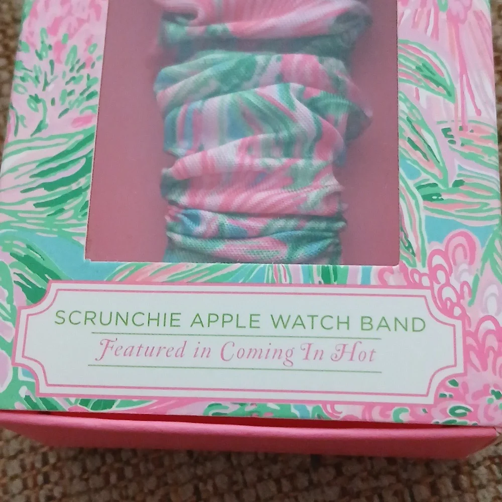 Lilly Pulitzer Coming In Hot Scrunchie Apple Watch Band
